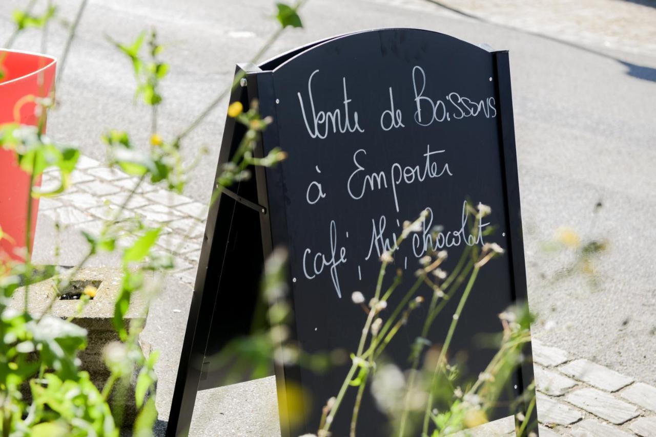 Hotel Logis Le Saint Hubert Haybes Zewnętrze zdjęcie